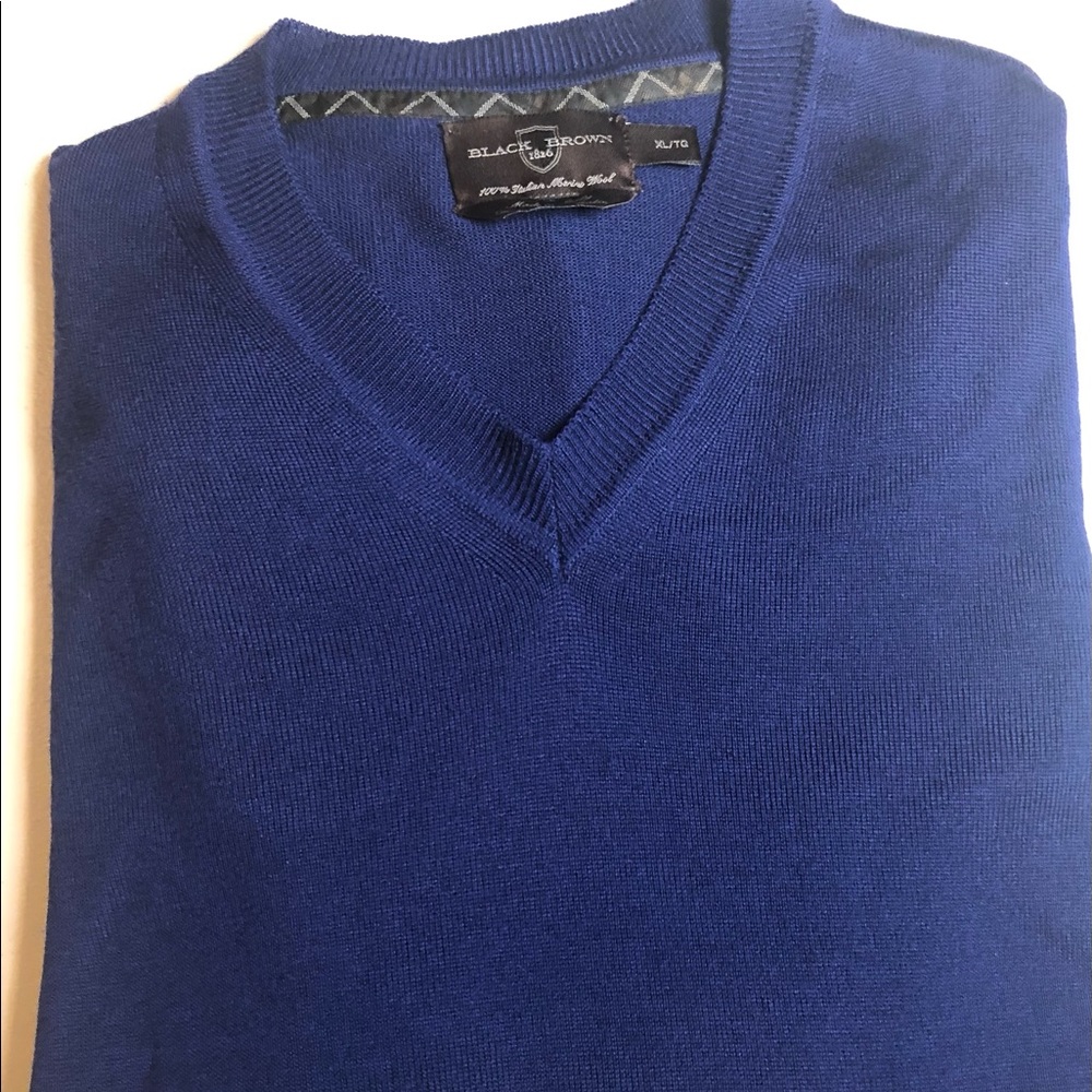 BLACK BROWN 1826 100% MERINO WOOL VNECK SWEATER